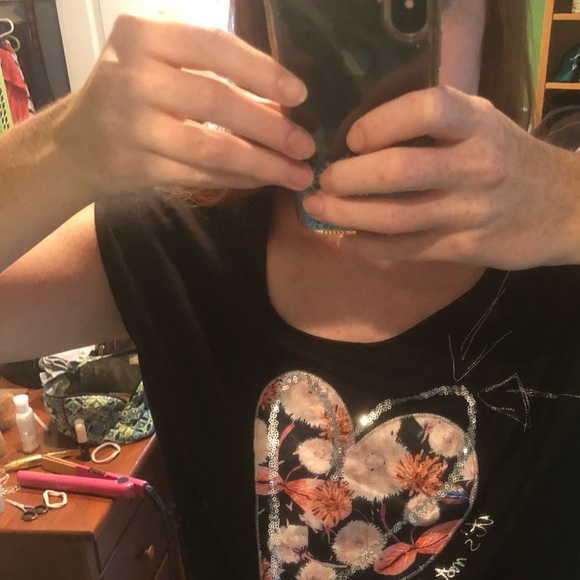 DESIGUAL Black blouse with heart design NWT - Picture 4 of 5